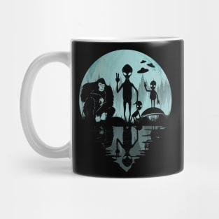 Bigfoot And Aliens Mug